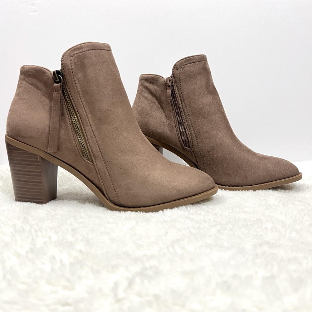 Women’s Brown Ankle Boots Size 10 - Brand New